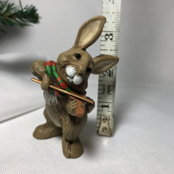 Vintage 1981 Hallmark Keepsake Ornament - Friendly Fiddler - Picture 4 of 10